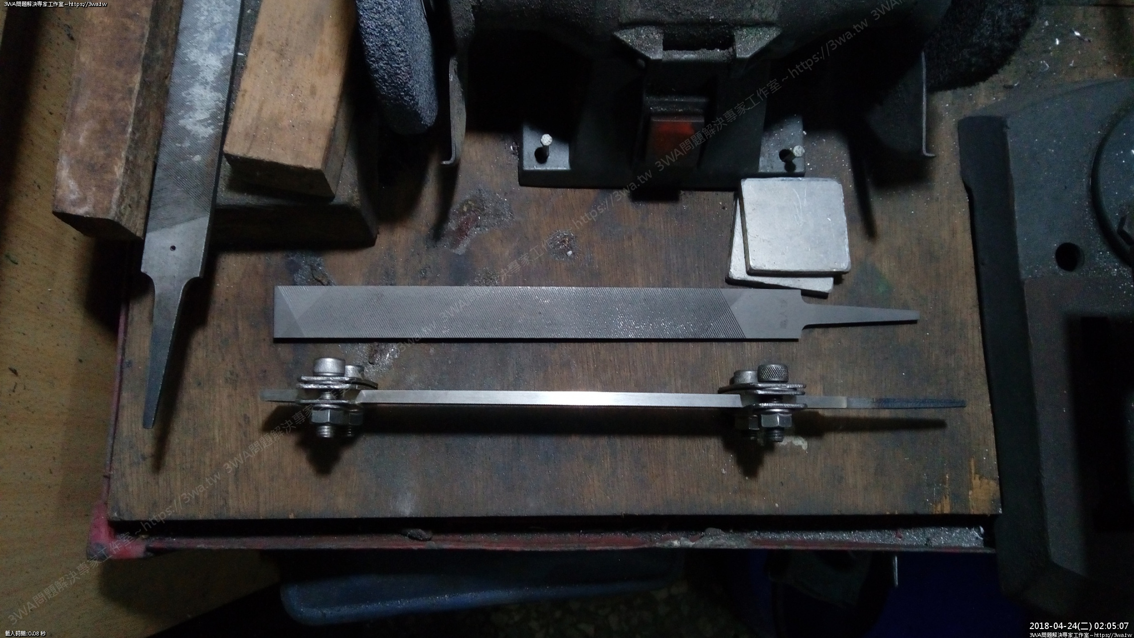 //sunnyriver.3wa.tw/photo/small.php?w_size=1280&compassion=95&file_name=users/shadow/1524506810.jpg&rotate=90